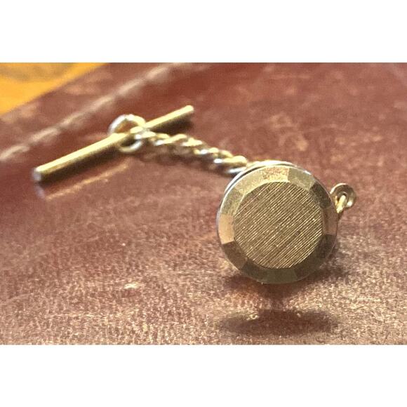 VTG Men's Gold Tone Tie Pin - Picture 1 of 2